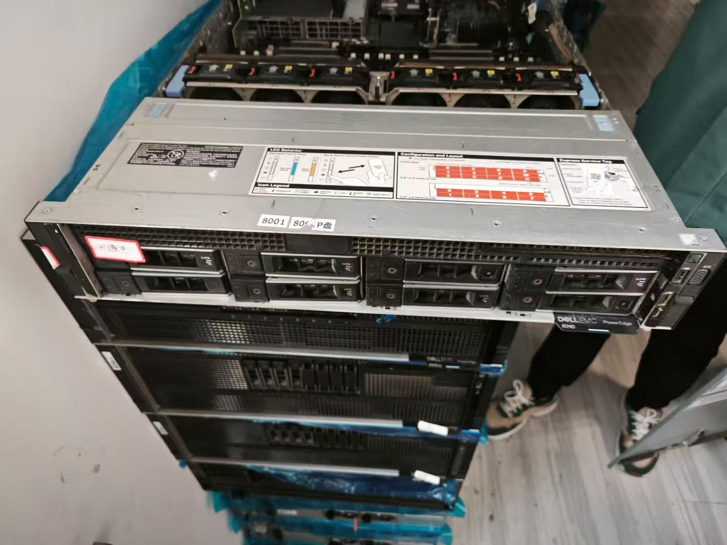 服务器整机实拍